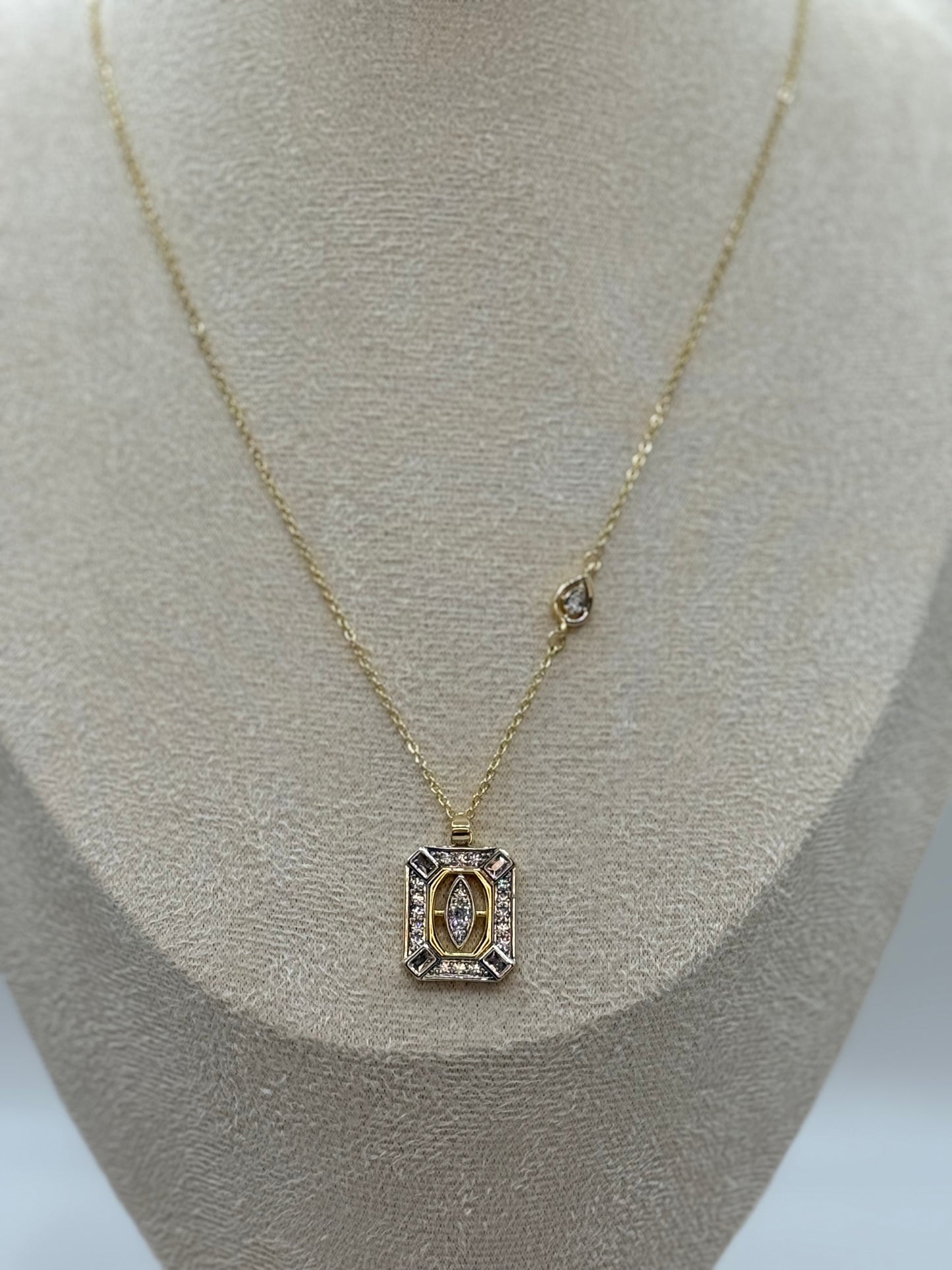 Marrisa Pendant Necklace