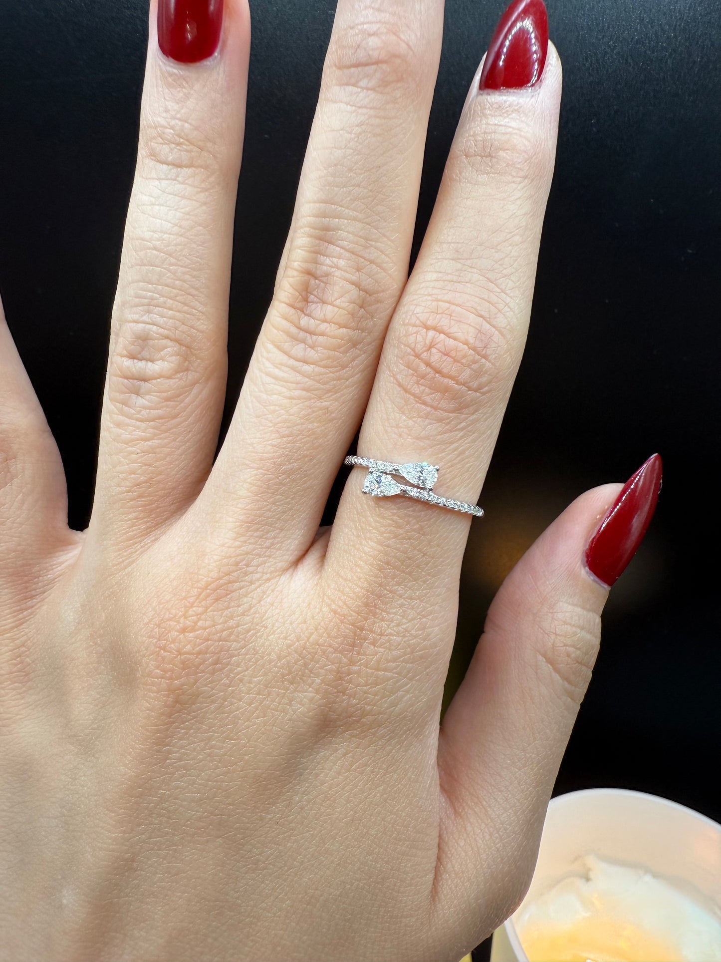 Hold me ring