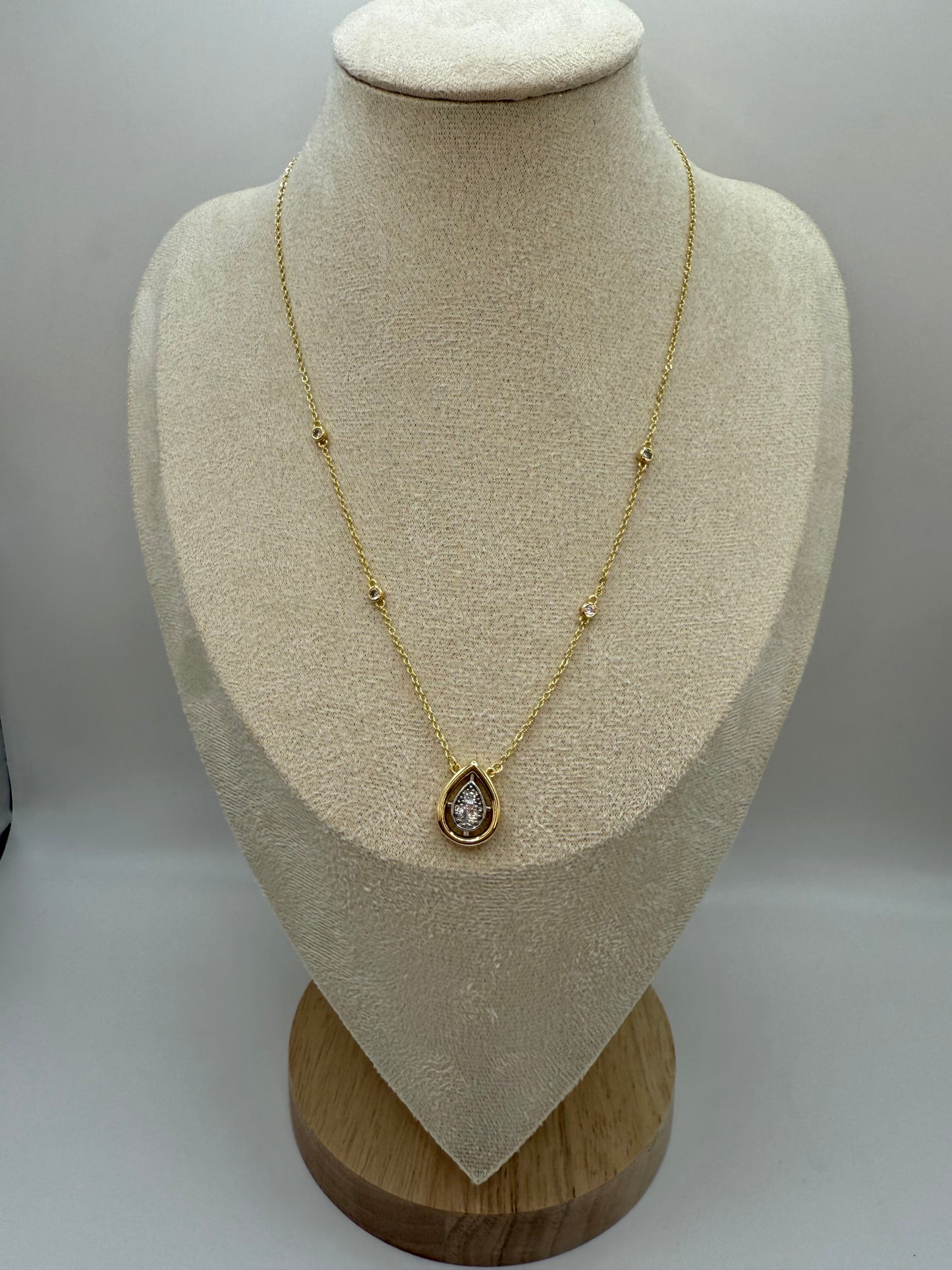 Droplet Necklace