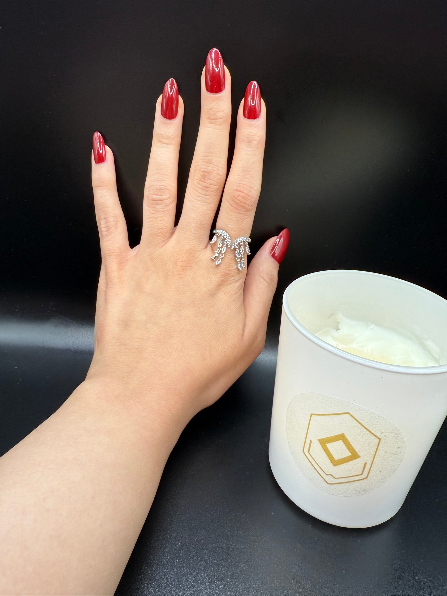 Dangling ring