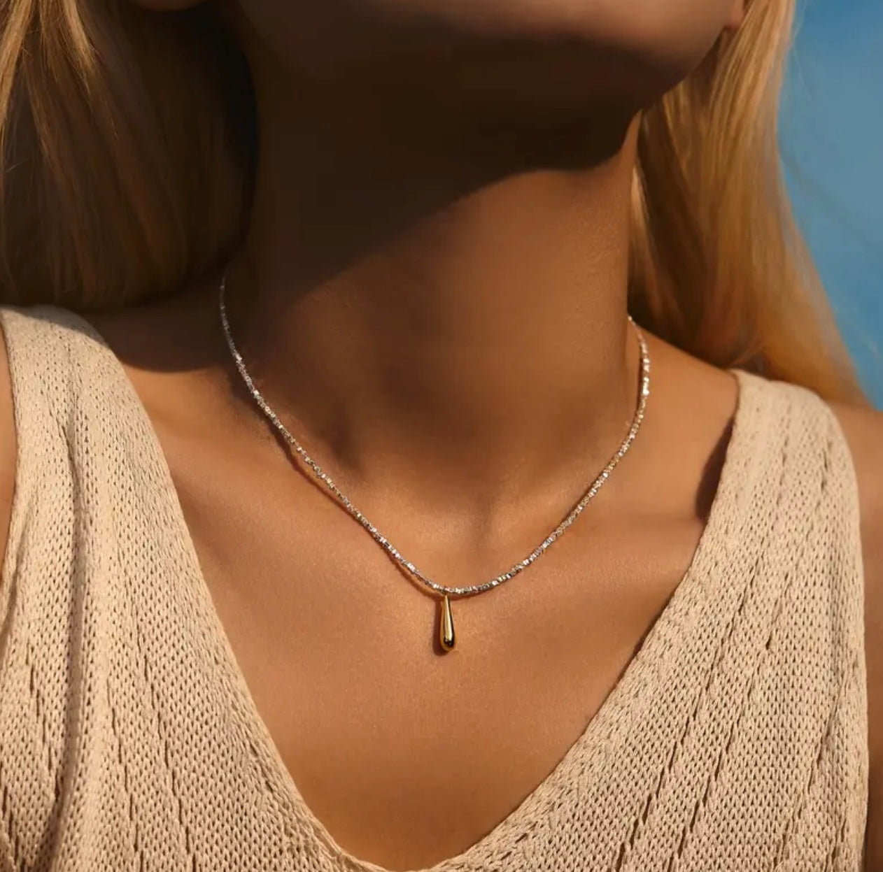 Golden drop silver necklace