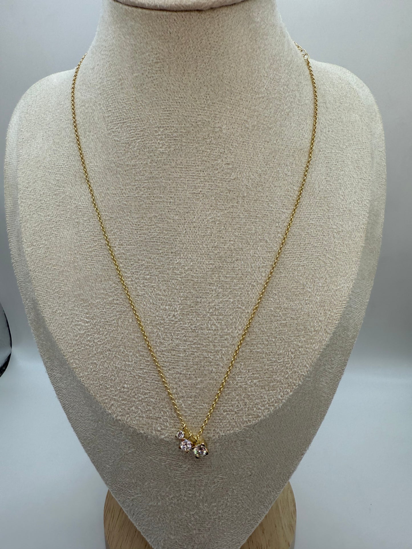 Triple stoned necklace
