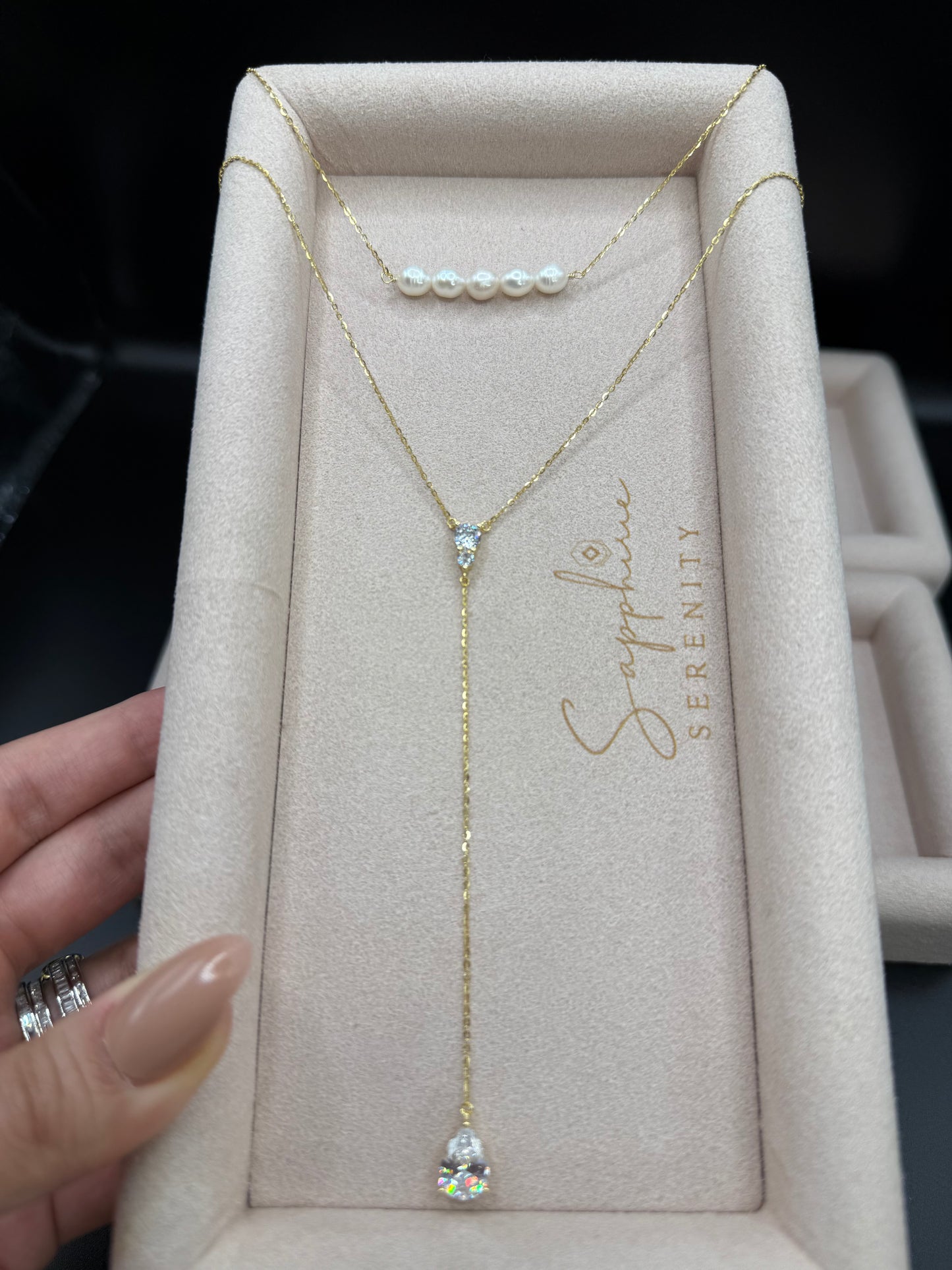 Elma Necklace