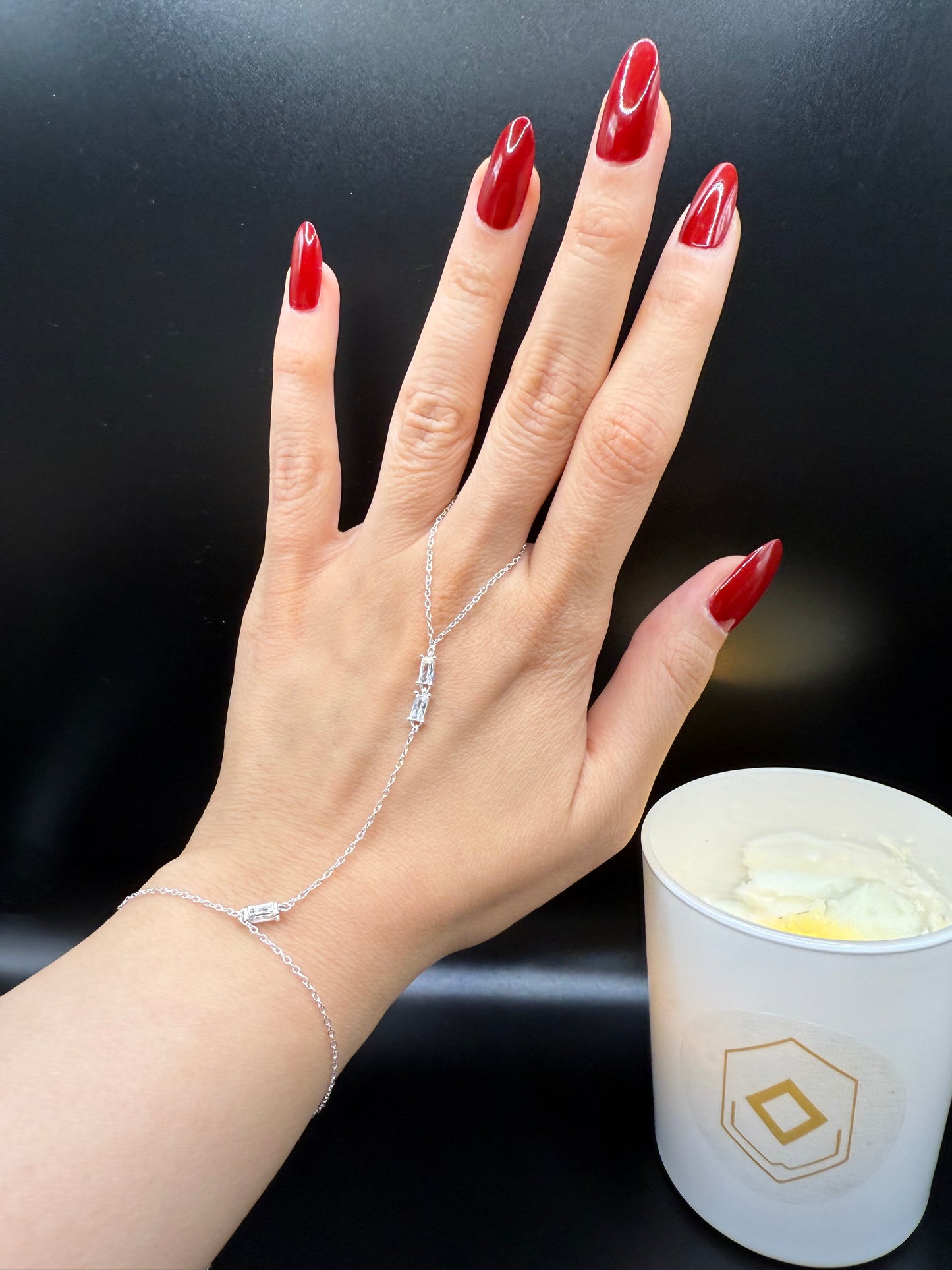 Cubique handchain