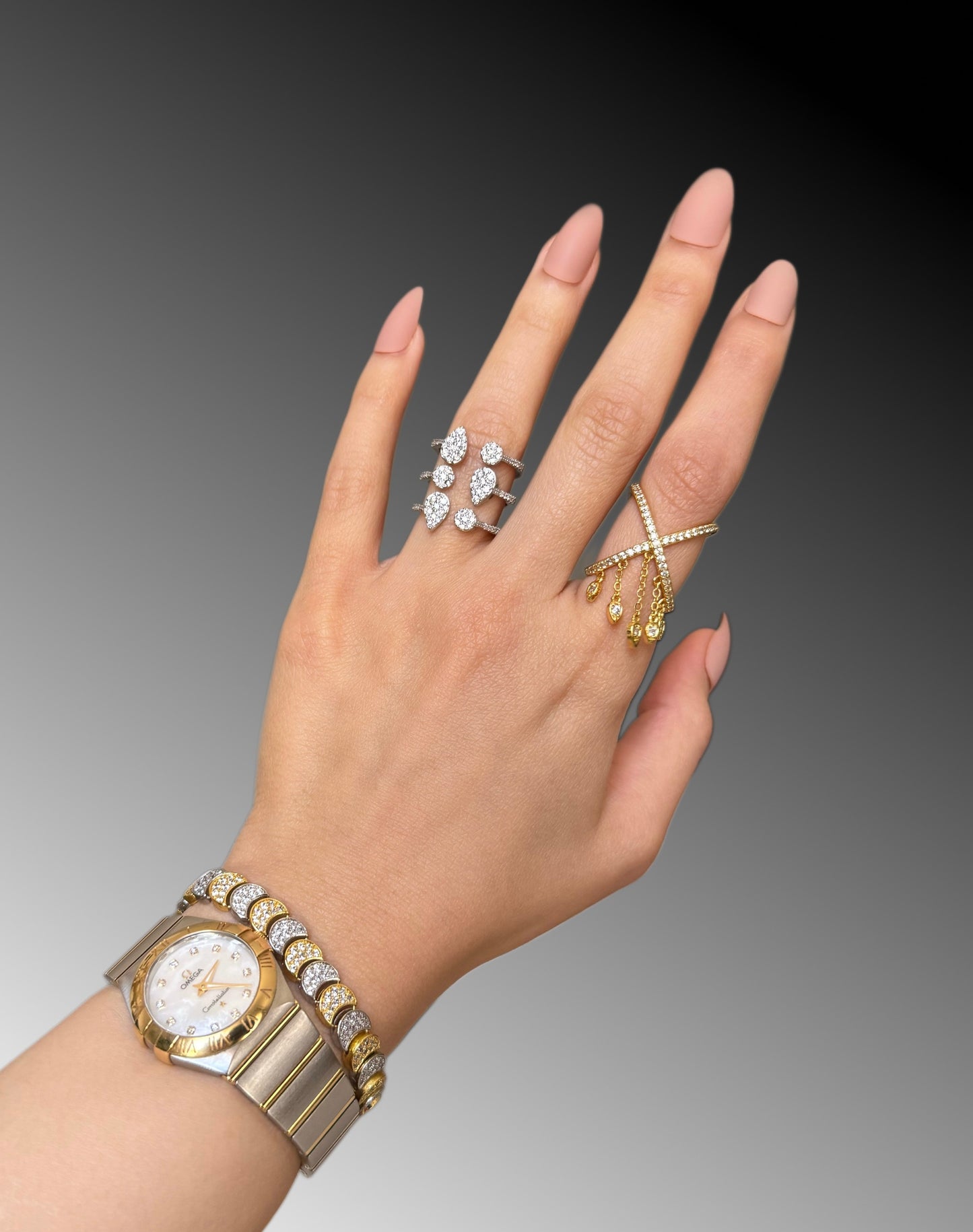 Dangling X Ring