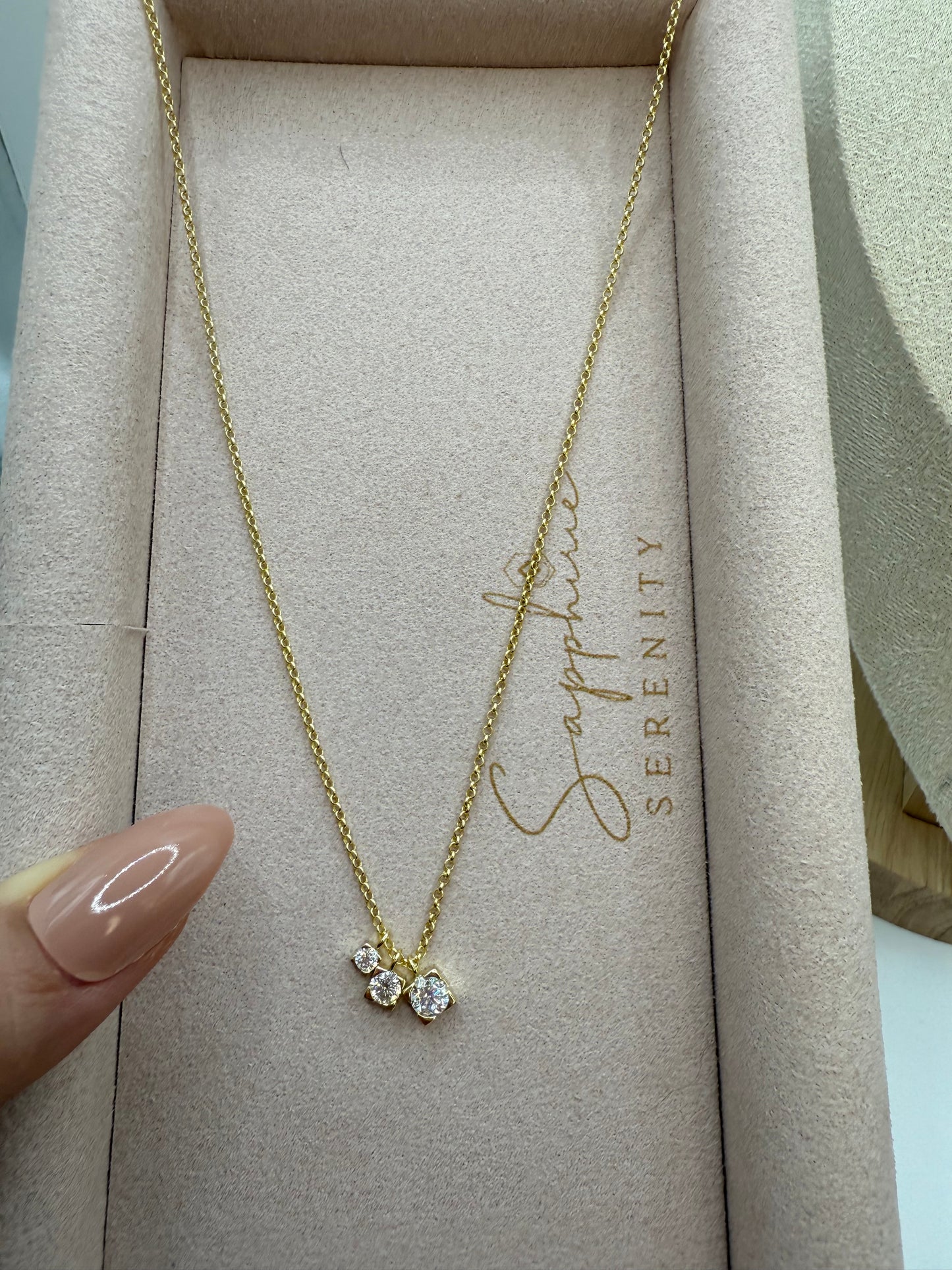 Triple stoned necklace