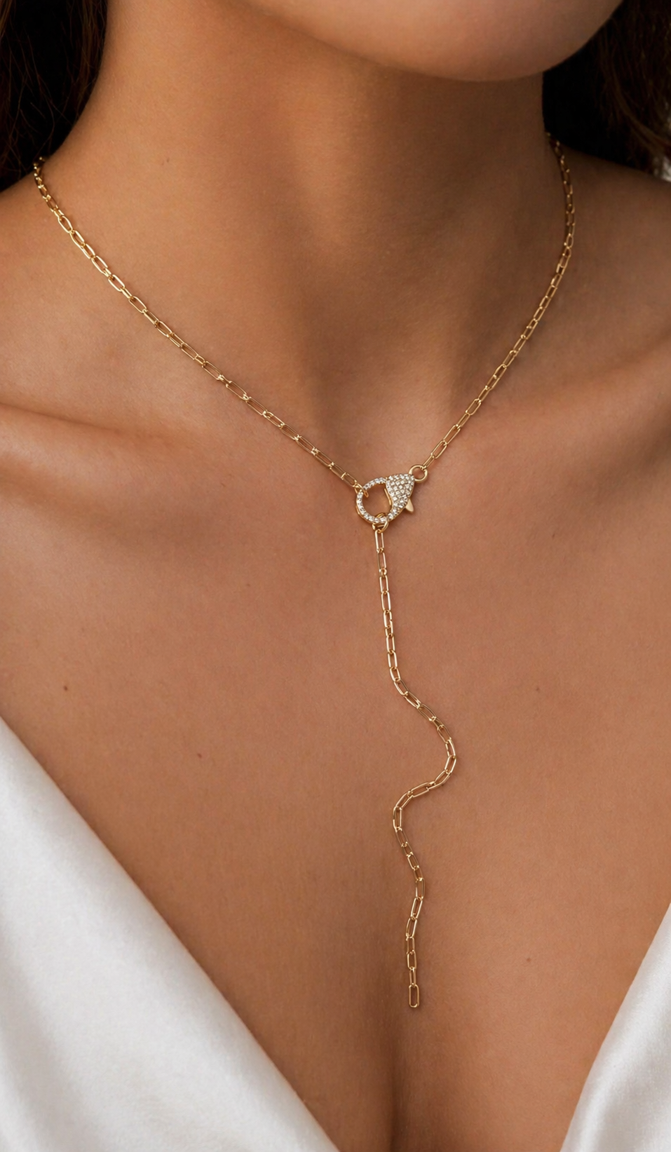 Lucent Necklace