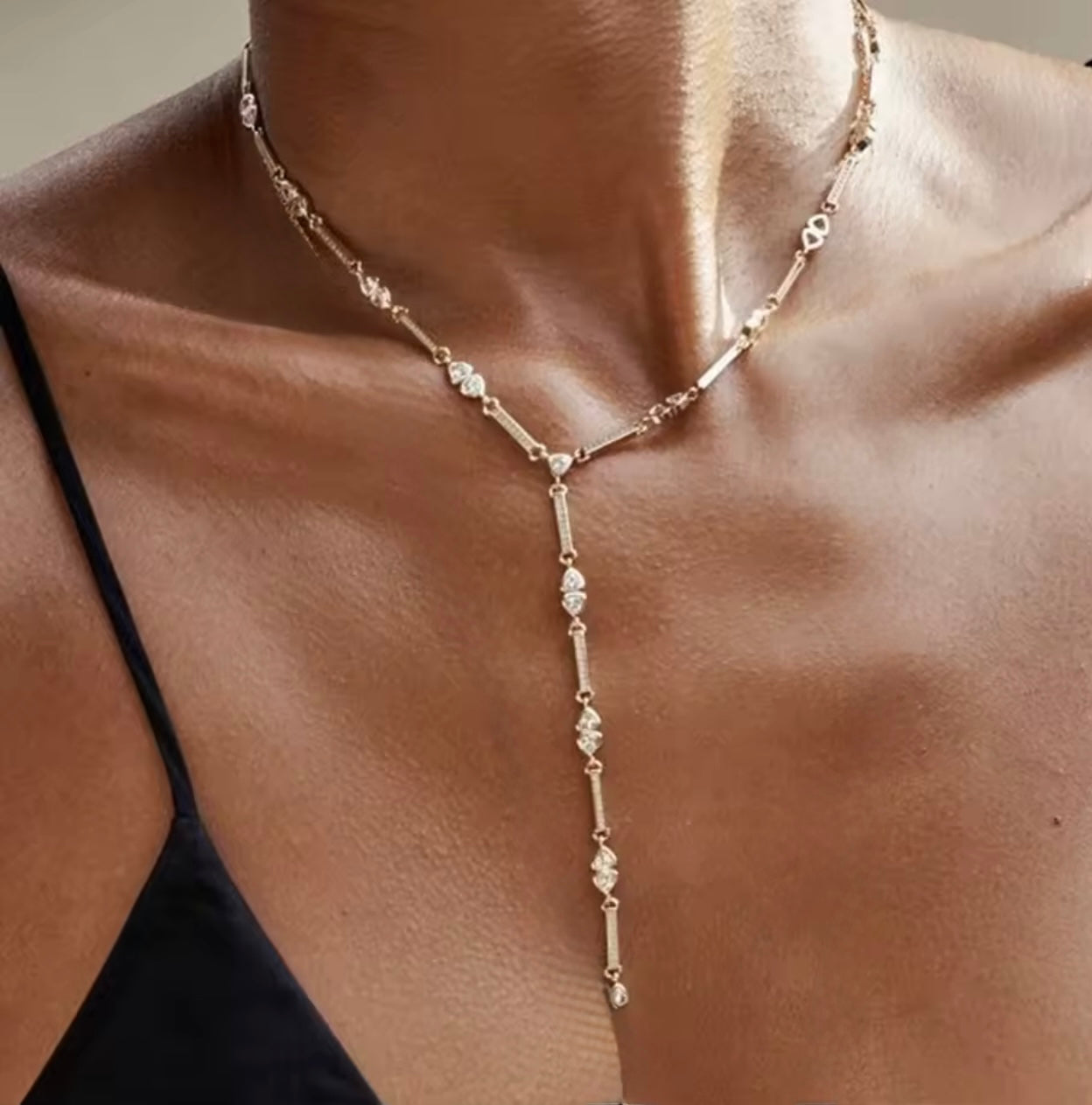 Waterdrop Structora Necklace