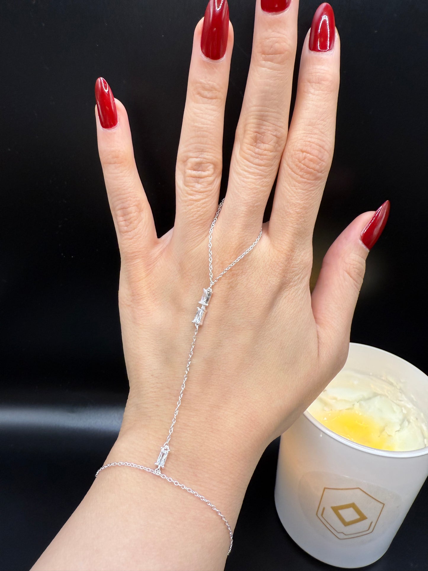 Cubique handchain