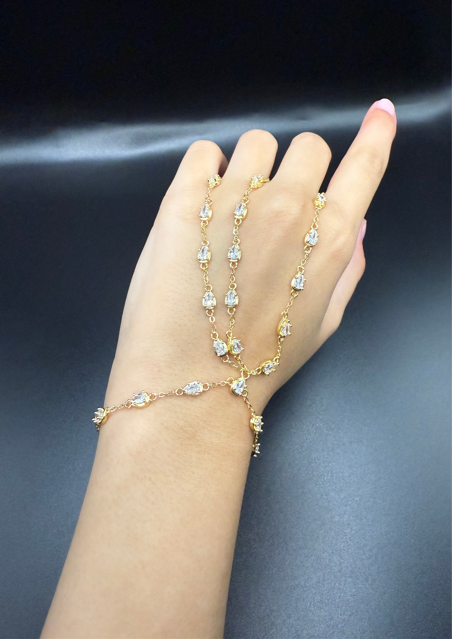 Nagsh Handchain