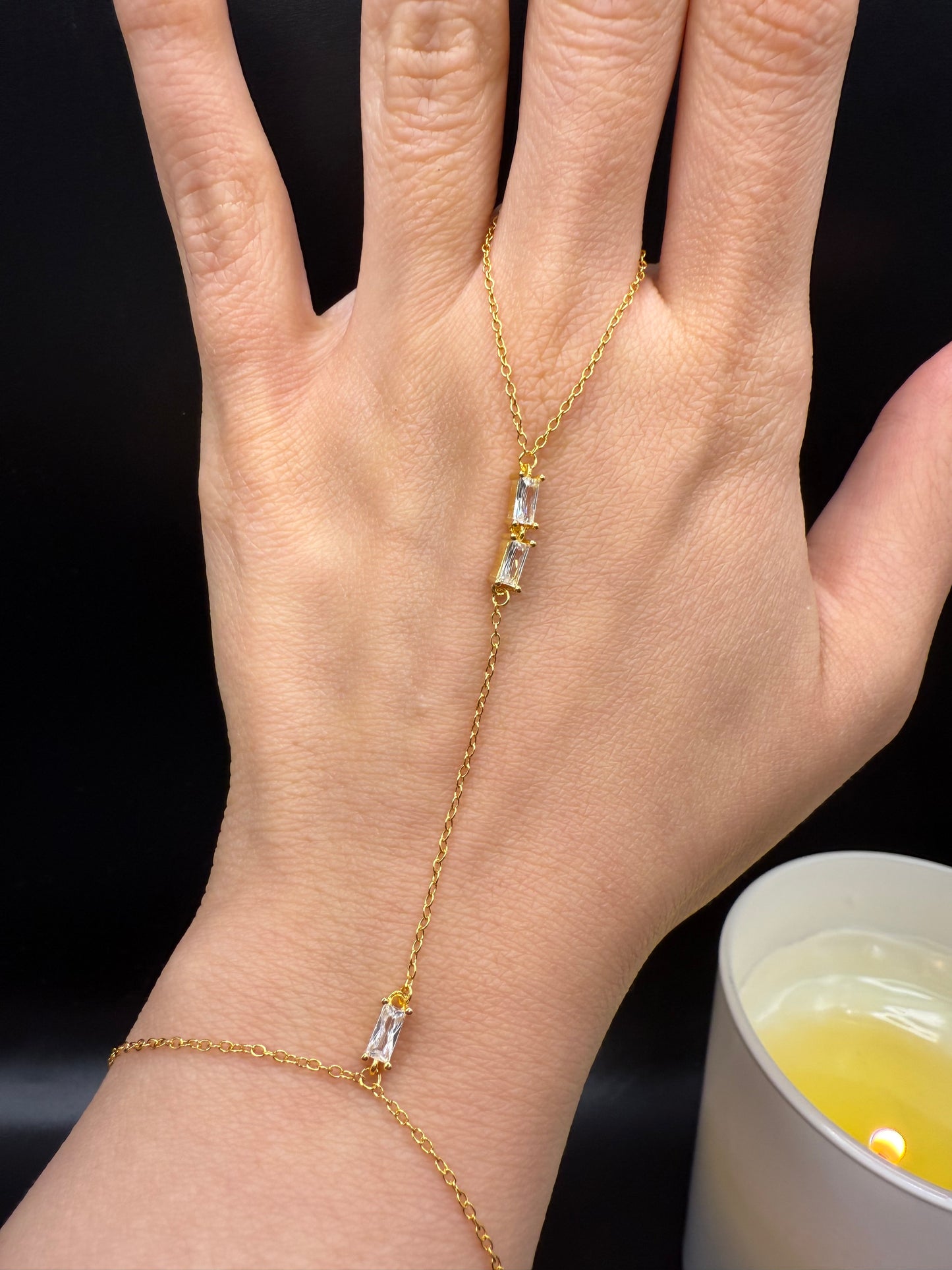 Cubique handchain